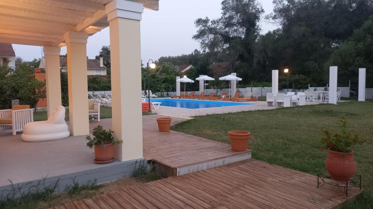 Hotel apartamentowy Amelia's Garden Kávos